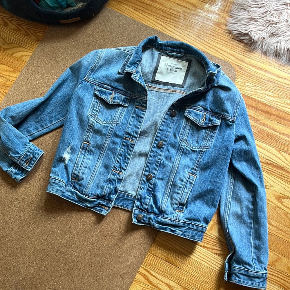 Abercrombie & Fitch denim jacket